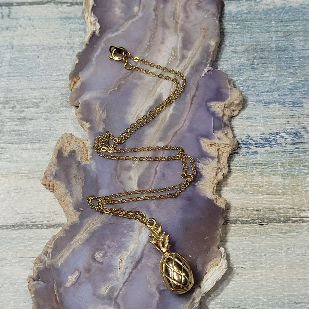 Gold Pineapple Pendant Necklace Gold Pineapple Pendant Necklace